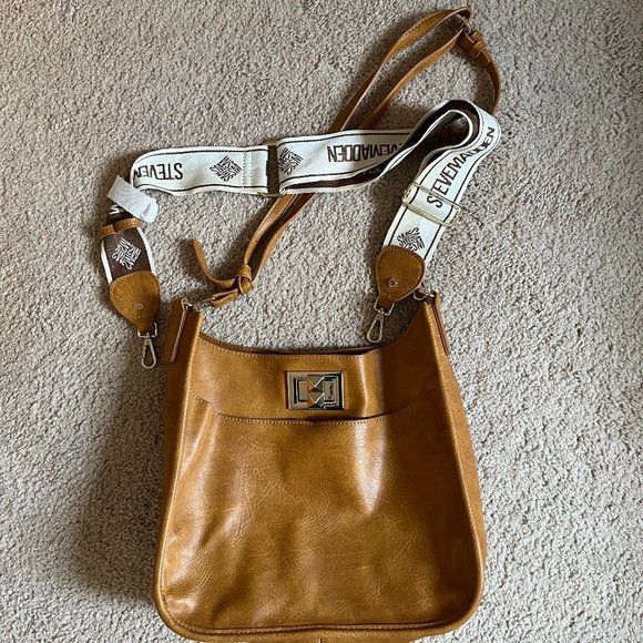 Steve Madden, Leather Crossbody EUC, Gold Spike Accents, Adjustable Strap - Picture 2 of 16